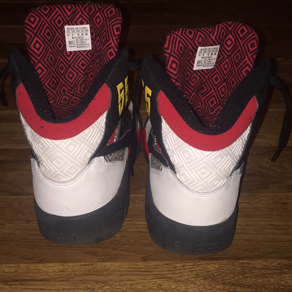 Dikembe Mutombo Retro Adidas - Picture 3 of 3